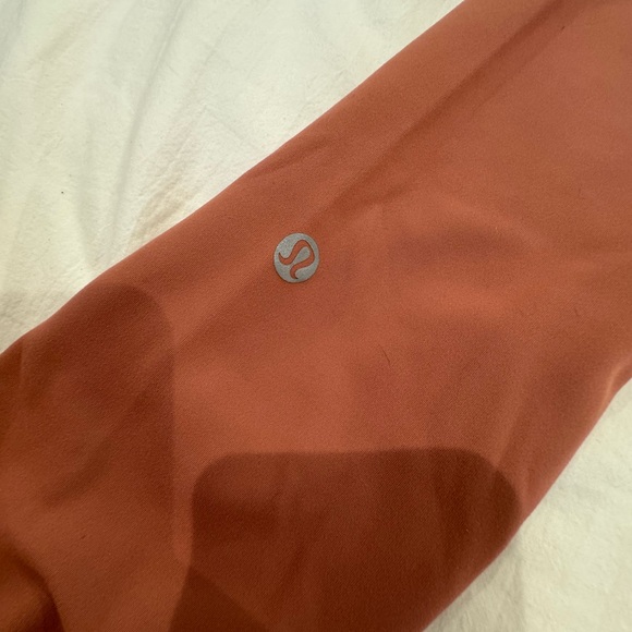 Lululemon leggings - Picture 3 of 4